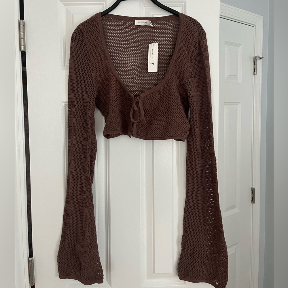 Glassons knit long sleeve cropped top